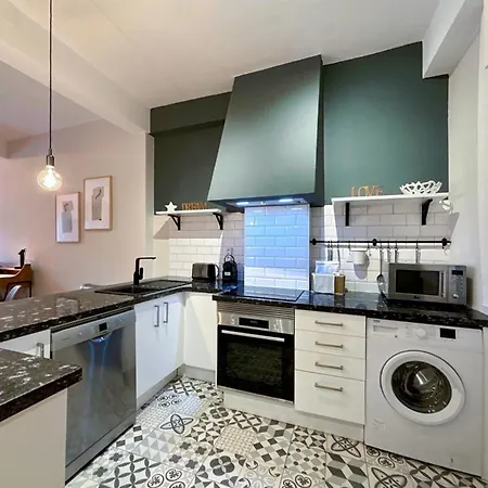 Апартаменты Hosusingcoruna Castineiras